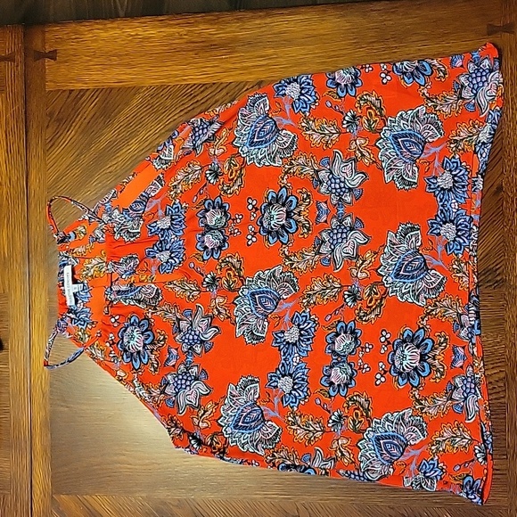 NWOT | Collective Concepts | Krissa Keyhole Halter Blouse - Picture 4 of 5